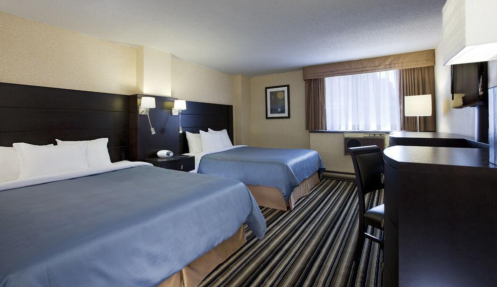 Fairfield Inn By Marriott Montreal Downtown Exterior foto