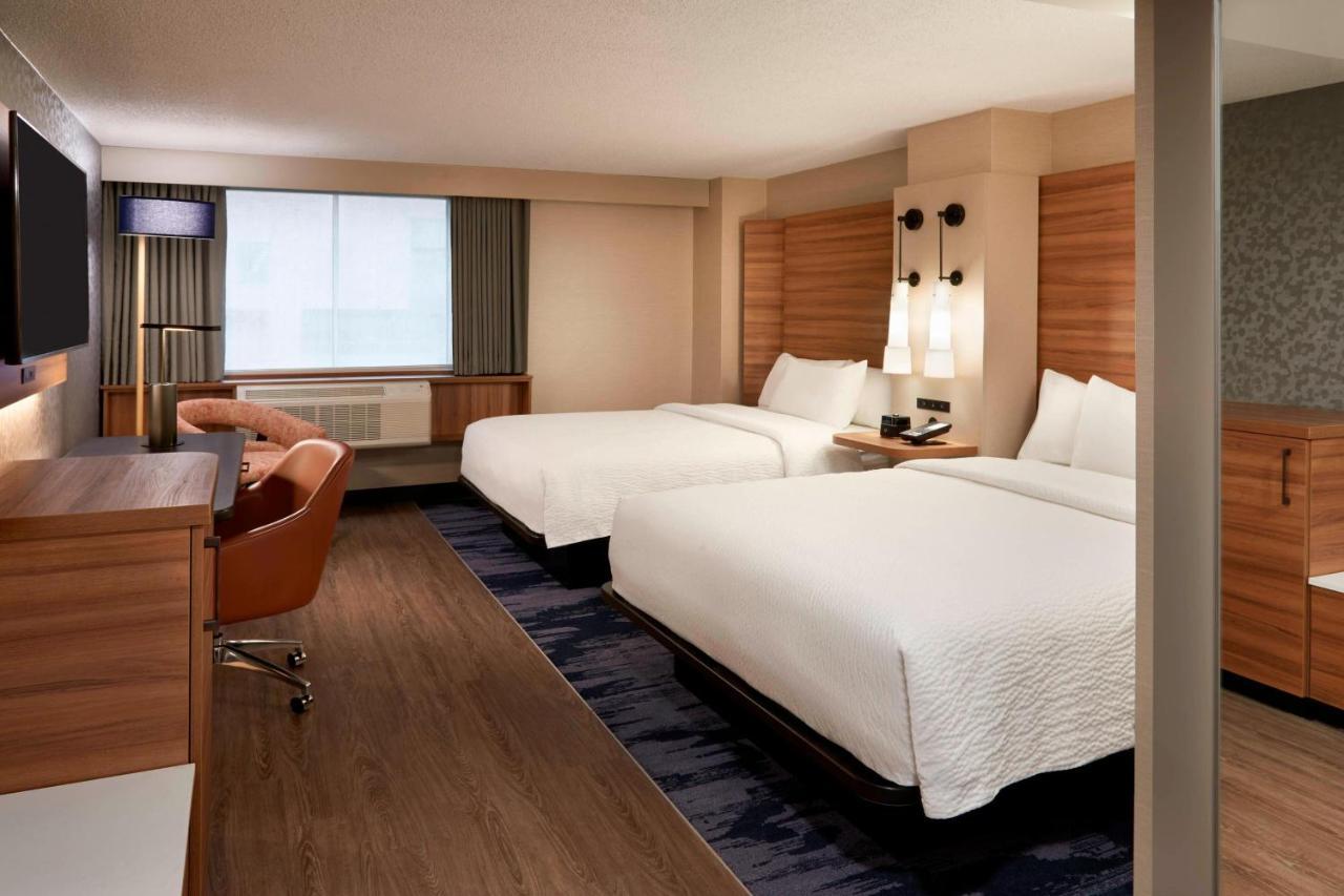 Fairfield Inn By Marriott Montreal Downtown Exterior foto