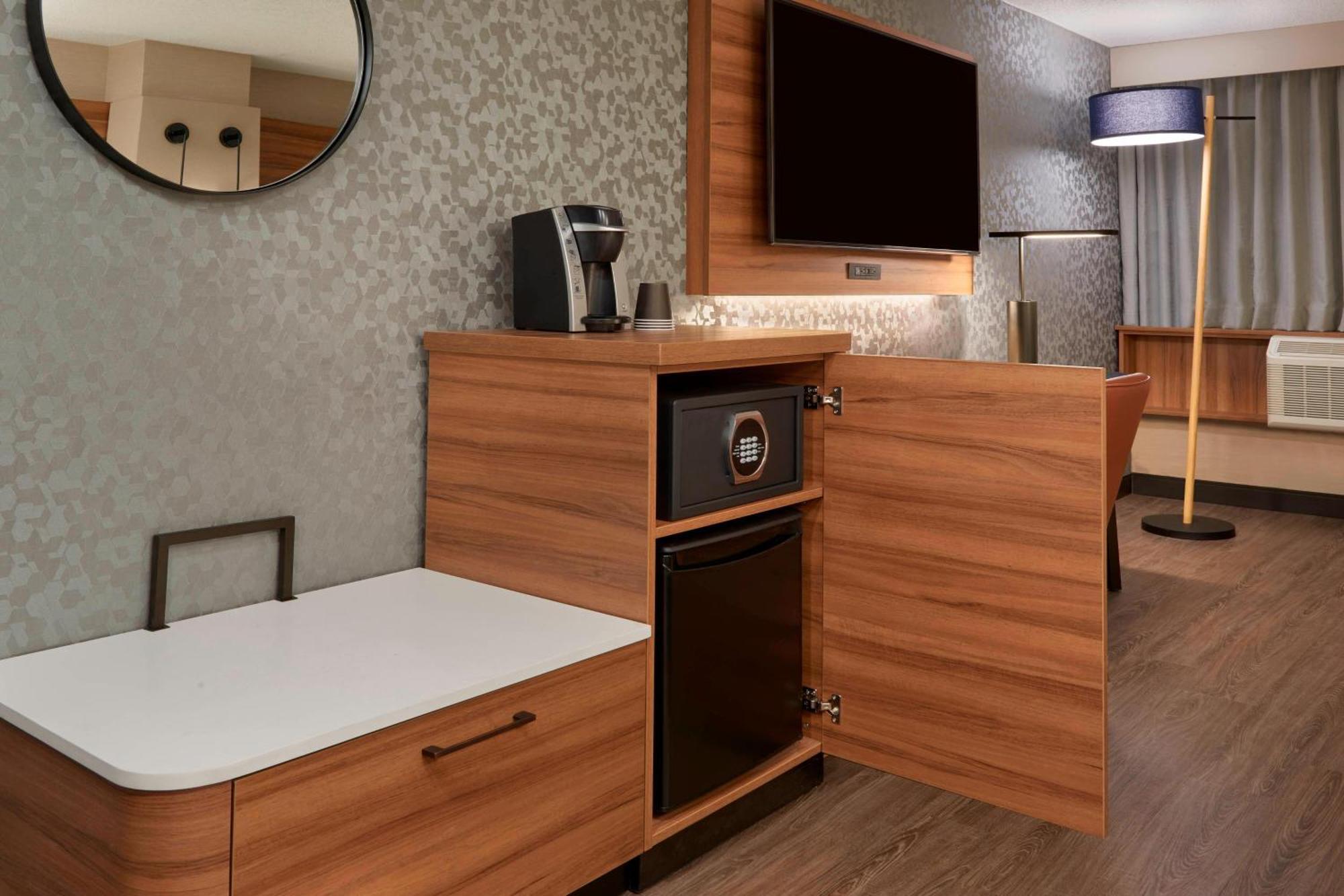 Fairfield Inn By Marriott Montreal Downtown Exterior foto
