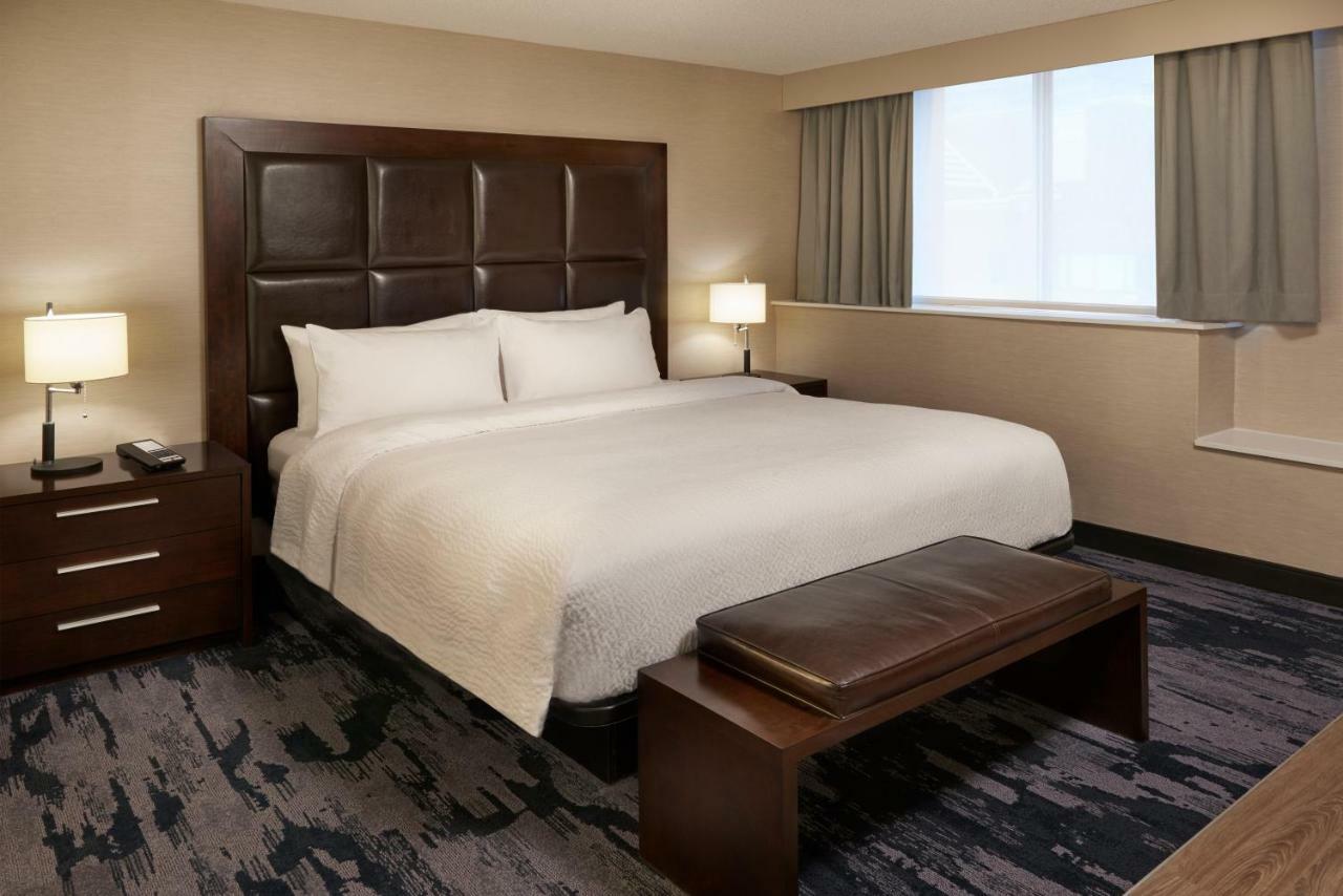 Fairfield Inn By Marriott Montreal Downtown Exterior foto
